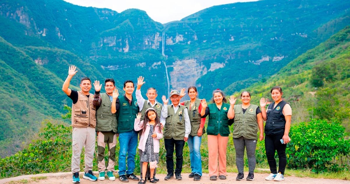 Tres asociaciones de turismo comunitario de Amazonas reciben licencia de uso de la Marca Perú